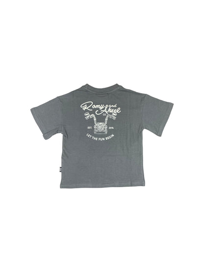 T-shirt de couleur gris-vert de Romy&Aksel. Imprimé de moto.