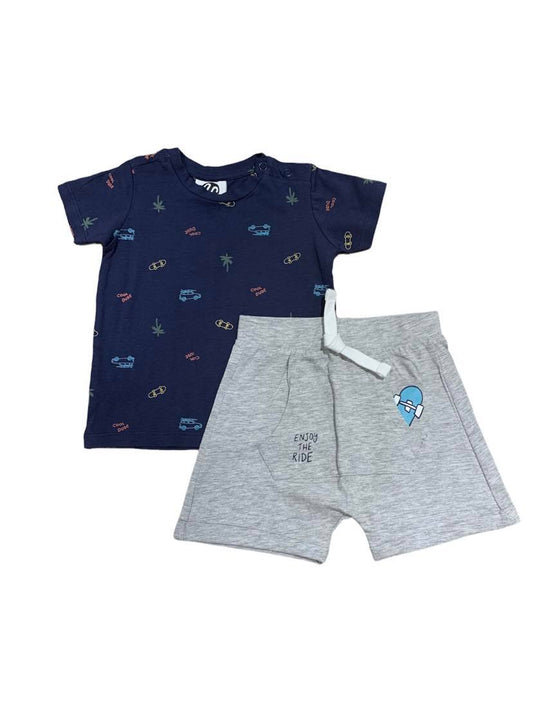 Two-piece set for baby boy 12 to 24 months